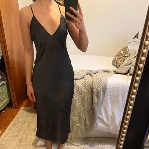Aritzia Wilfred Only Slip Dress (XXS)